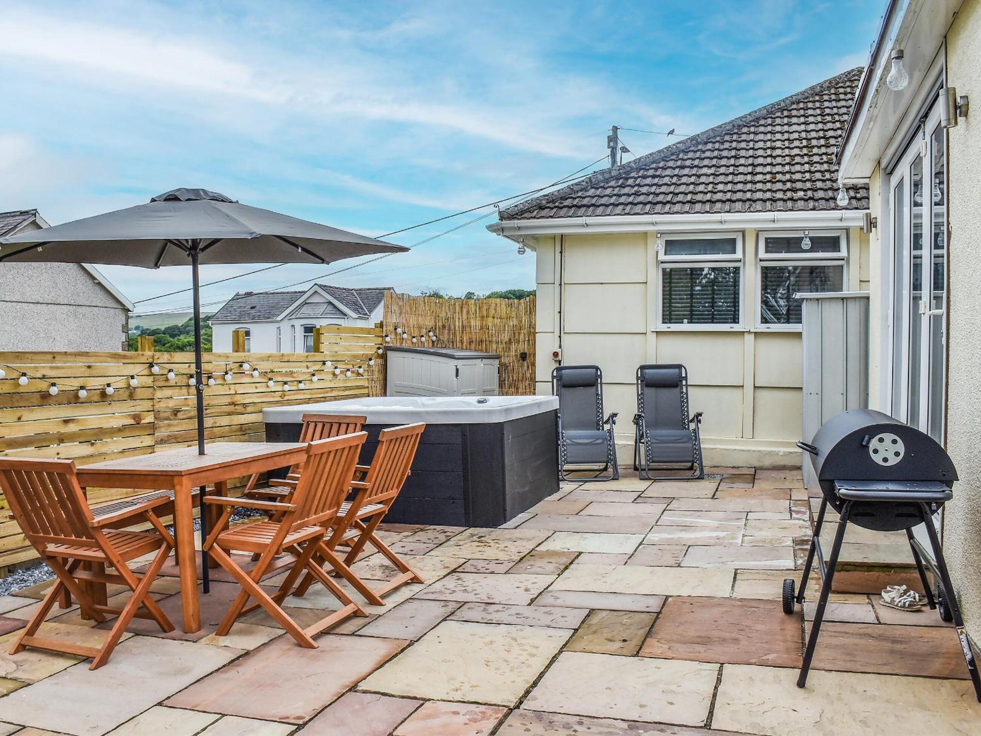 Highfield Bungalow Brynamman Esterno foto